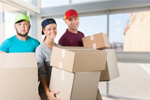 Van removal service for homes in Hampton Hill