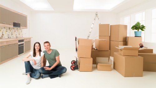 Local Hampton Hill removals support for residential and business moves